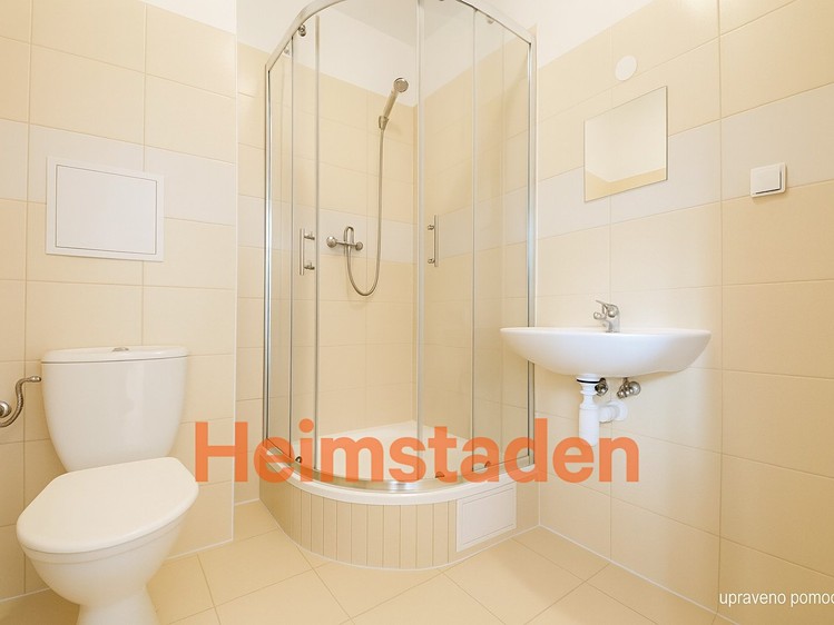 Pronájem bytu 1+kk 35 m² - foto 4
