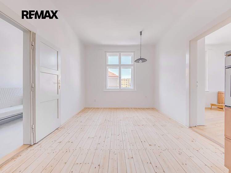 Pronájem bytu 2+1 60 m² (Jednopodlažní) - foto 3