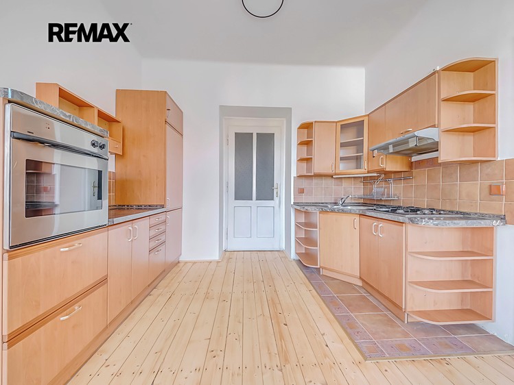 Pronájem bytu 2+1 60 m² (Jednopodlažní) - foto 1
