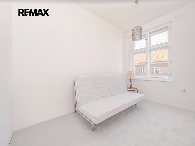 Pronájem bytu 2+1 60 m² (Jednopodlažní) - foto 6