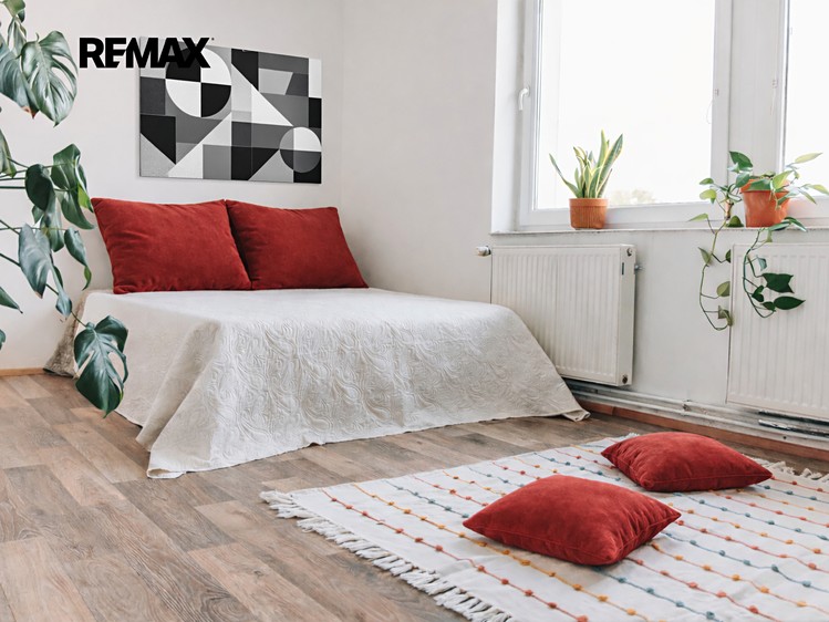 Pronájem bytu 3+1 82 m² - foto 1