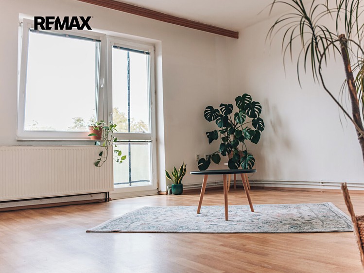 Pronájem bytu 3+1 82 m² - foto 3