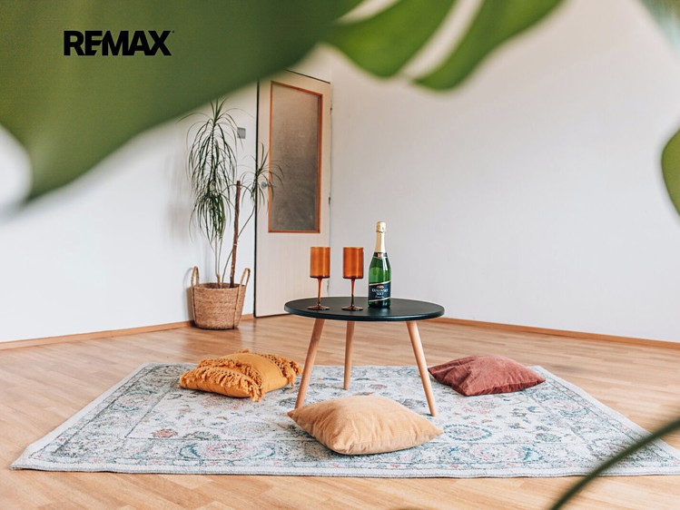 Pronájem bytu 3+1 82 m² - foto 5
