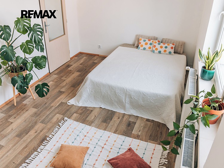 Pronájem bytu 3+1 82 m² - foto 6
