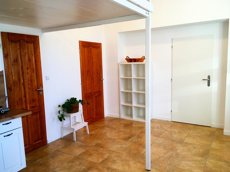 Pronájem bytu 1+kk 24 m² (Jednopodlažní) - foto 2