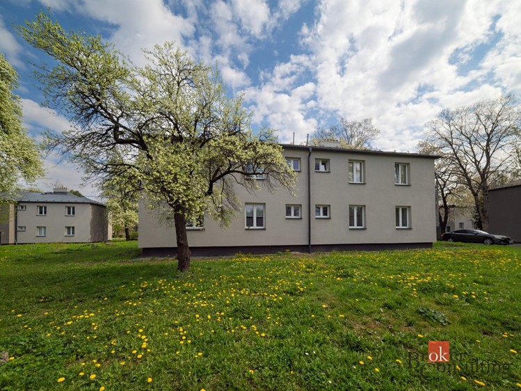 Pronájem bytu 2+kk 37 m² - foto 1