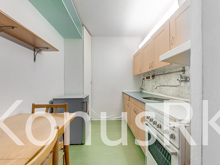 Pronájem bytu 2+1 51 m² - foto 3