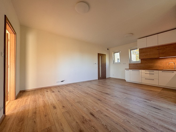 Pronájem bytu 3+kk 79 m² - foto 6