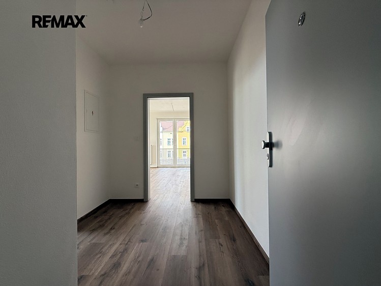 Pronájem bytu 1+kk 38 m² (Jednopodlažní) - foto 6