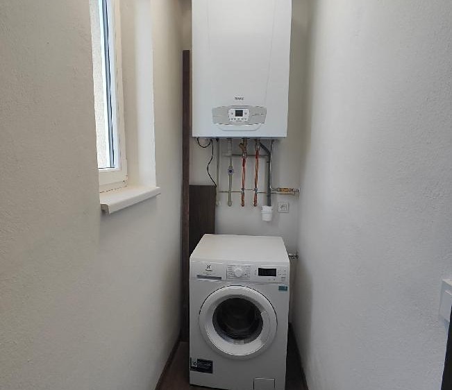 Pronájem bytu 1+1 53 m² - foto 6