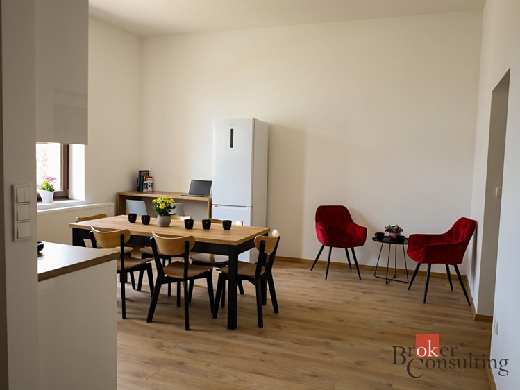 Pronájem pokoje 50 m² - foto 3