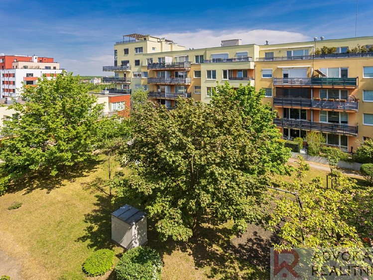 Pronájem bytu 2+kk 54 m² - foto 2