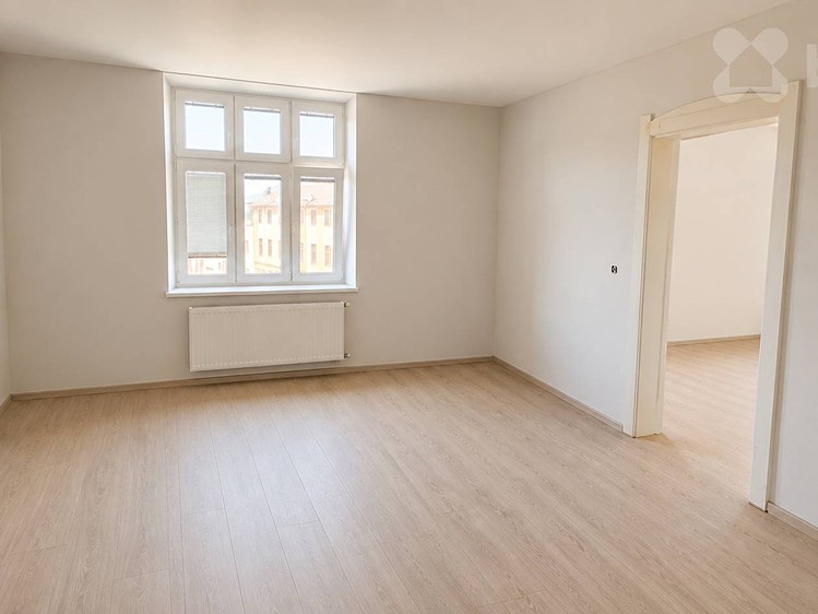 Pronájem bytu 3+kk 90 m² - foto 4