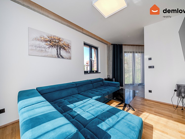 Pronájem bytu 3+kk 69 m² - foto 4