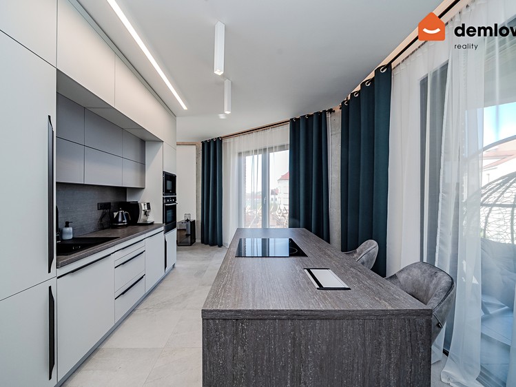 Pronájem bytu 3+kk 69 m² - foto 5