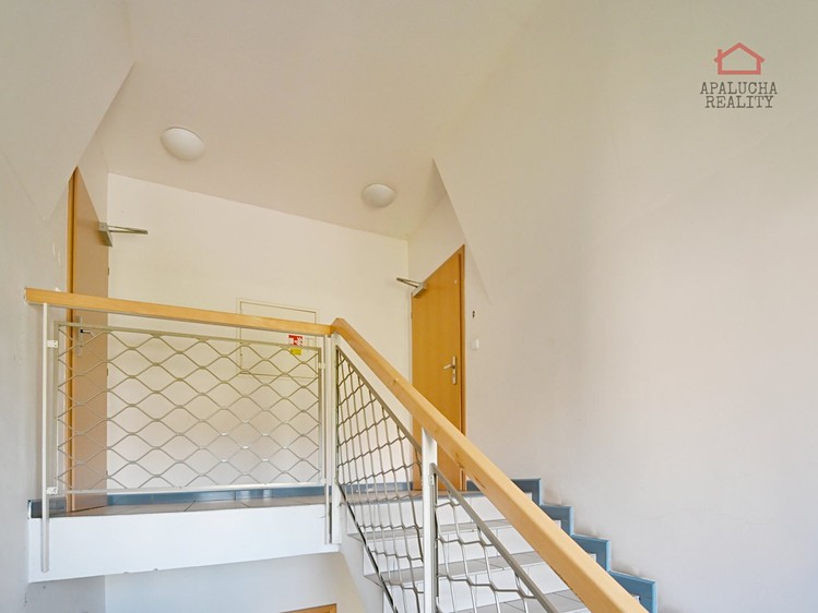 Pronájem bytu 2+kk 51 m² - foto 8