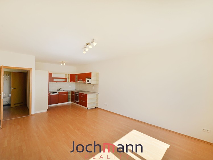 Pronájem bytu 2+kk 71 m² - foto 3