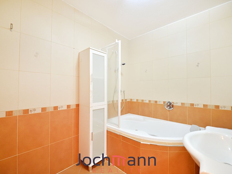 Pronájem bytu 2+kk 71 m² - foto 8