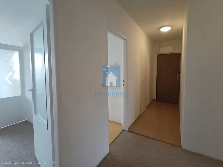 Pronájem bytu 2+1 76 m² - foto 7