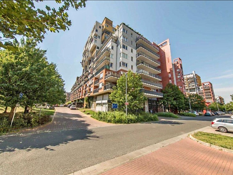 Pronájem bytu 2+kk 54 m² - foto 8