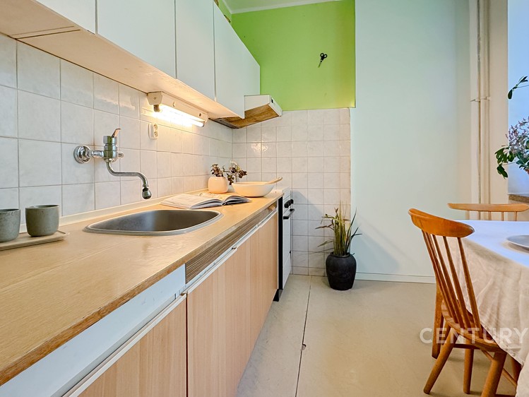 Pronájem  pokoje 81 m² - foto 3