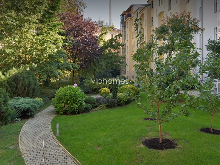 Pronájem bytu 4+kk 150 m² - foto 6
