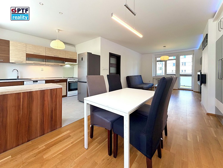 Pronájem bytu 3+kk 80 m² (Jednopodlažní) - foto 1