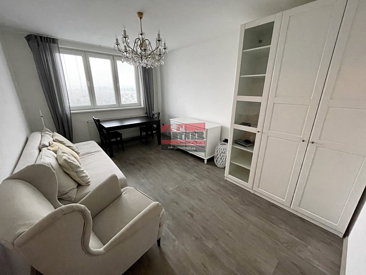 Pronájem bytu 2+1 55 m² - foto 1