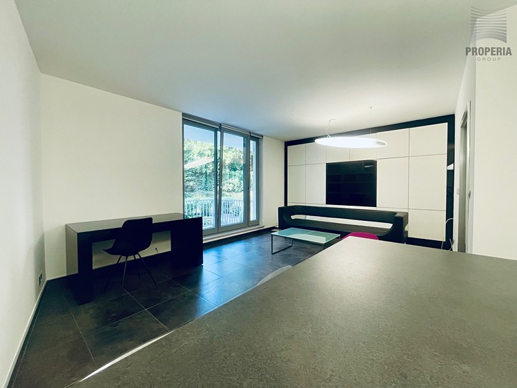Pronájem bytu 1+kk 38 m² - foto 6