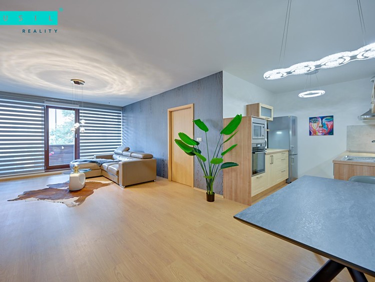 Pronájem bytu 2+kk 68 m² - foto 1