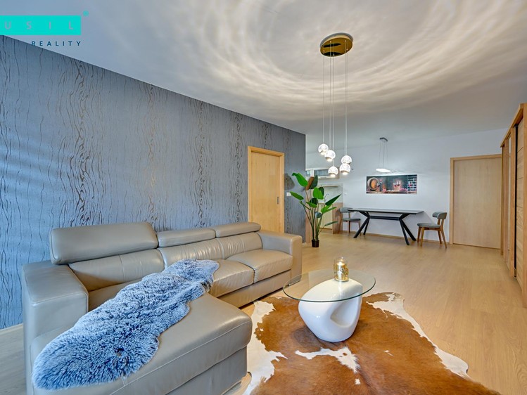 Pronájem bytu 2+kk 68 m² - foto 2