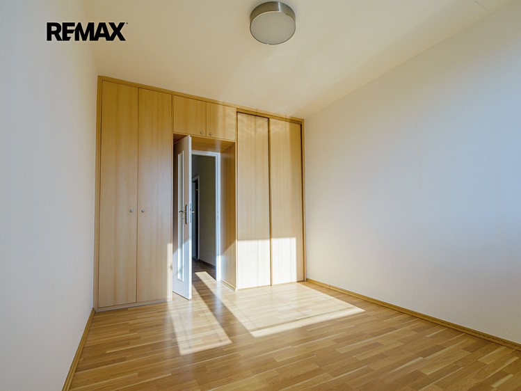 Pronájem bytu 2+kk 44 m² - foto 6