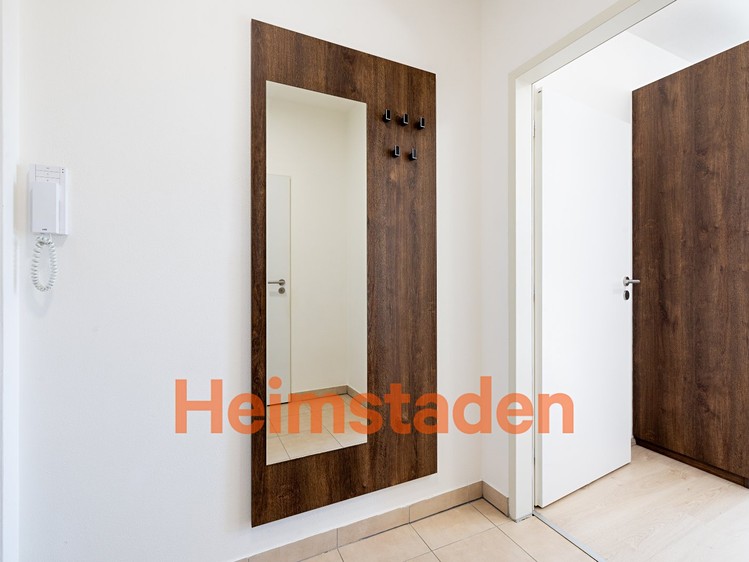 Pronájem bytu 1+kk 28 m² - foto 6