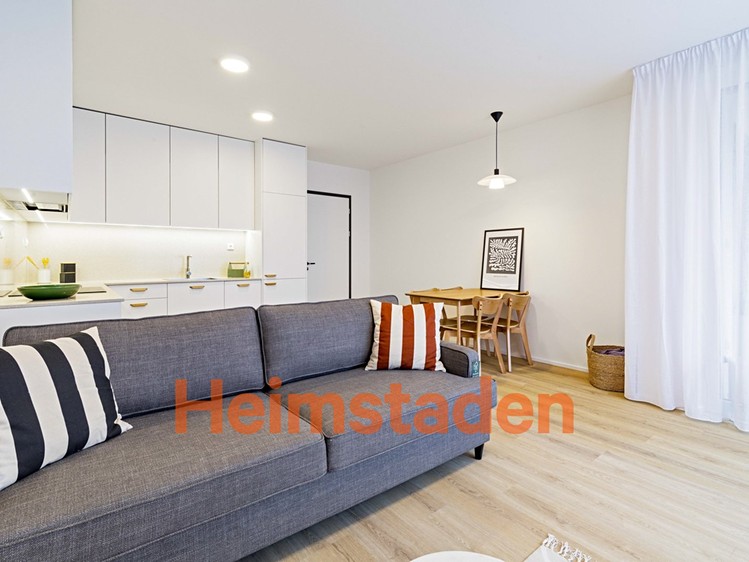 Pronájem bytu 2+kk 59 m² - foto 1