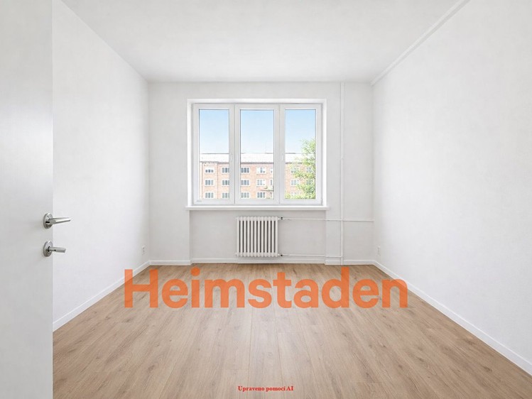 Pronájem bytu 2+1 66 m² - foto 5