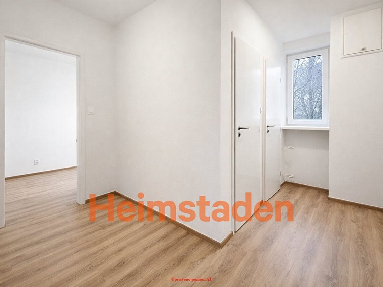 Pronájem bytu 1+1 43 m² - foto 5