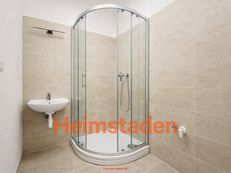 Pronájem bytu 2+1 49 m² - foto 4