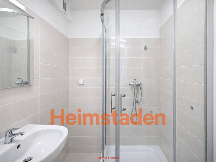 Pronájem bytu 1+1 36 m² - foto 4