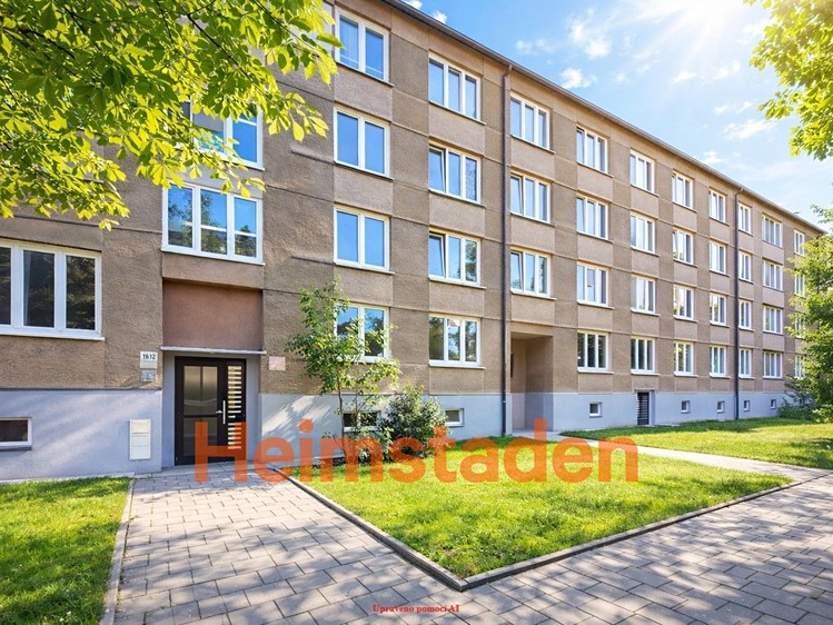 Pronájem bytu 3+1 75 m² - foto 8