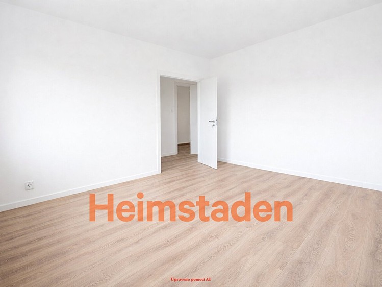 Pronájem bytu 3+1 69 m² - foto 5