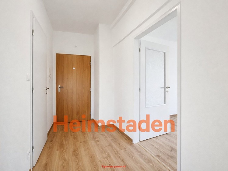 Pronájem bytu 1+1 35 m² - foto 7