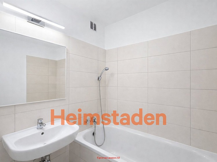 Pronájem bytu 2+1 53 m² - foto 4