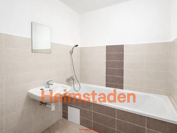 Pronájem bytu 2+1 55 m² - foto 7