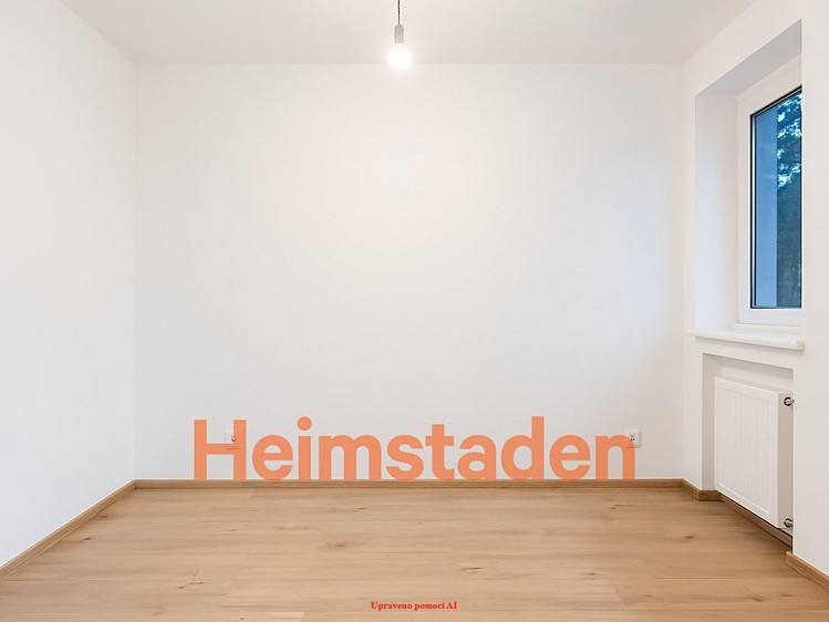 Pronájem bytu 1+kk 33 m² - foto 4