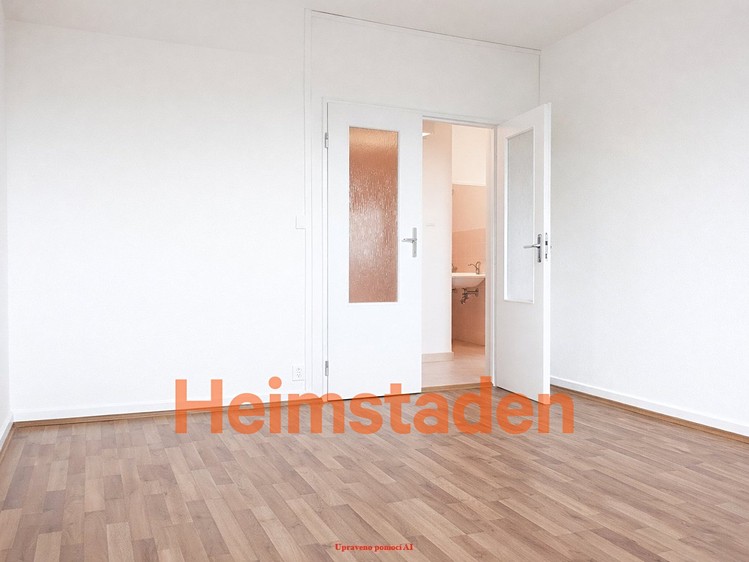 Pronájem bytu 3+1 68 m² - foto 6