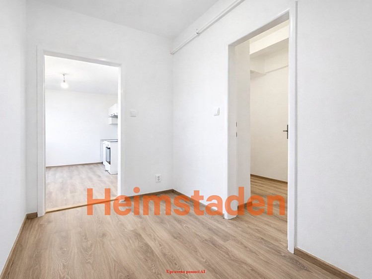 Pronájem bytu 1+1 54 m² - foto 5