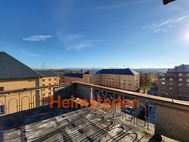 Pronájem bytu 1+1 54 m² - foto 7