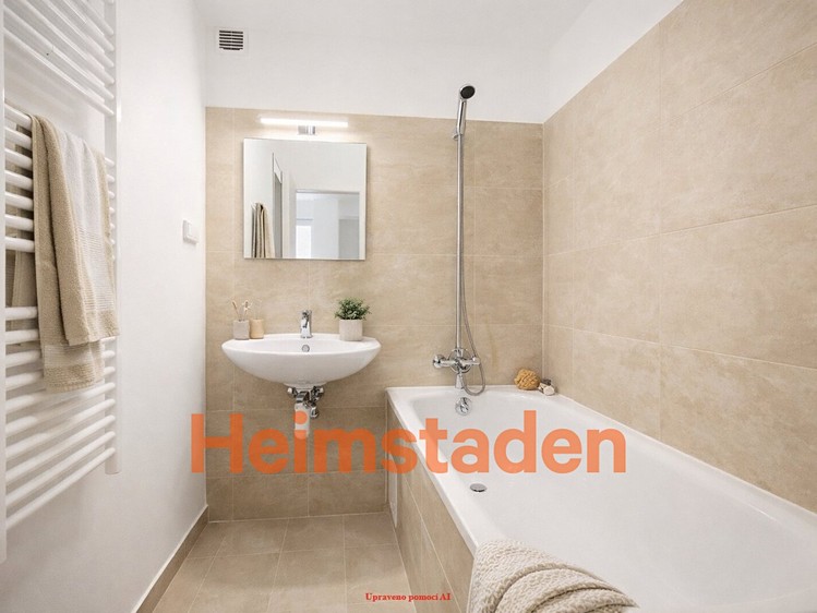 Pronájem bytu 2+1 58 m² - foto 4