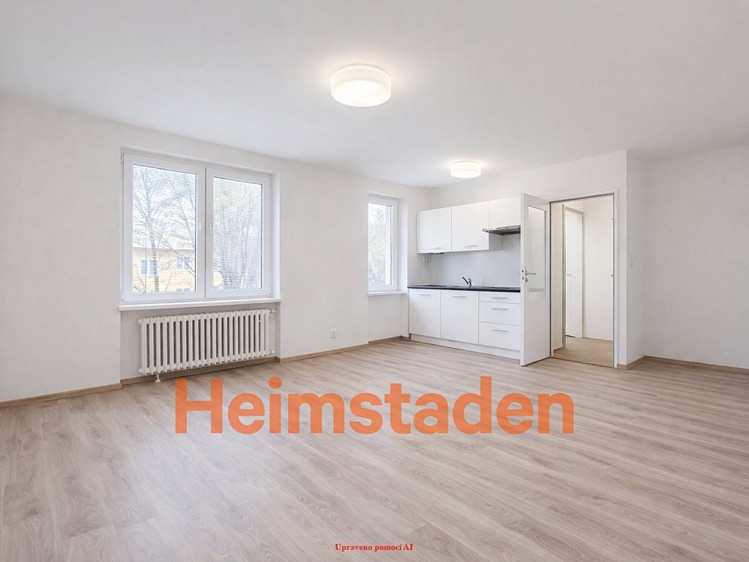 Pronájem bytu 1+kk 30 m² - foto 2