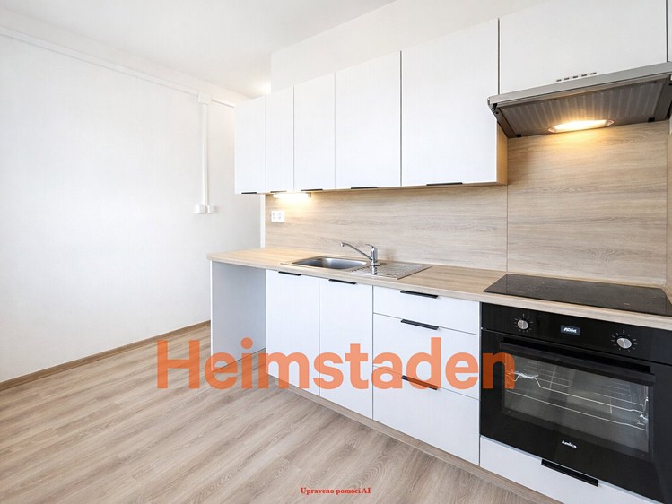 Pronájem bytu 2+1 51 m² - foto 5